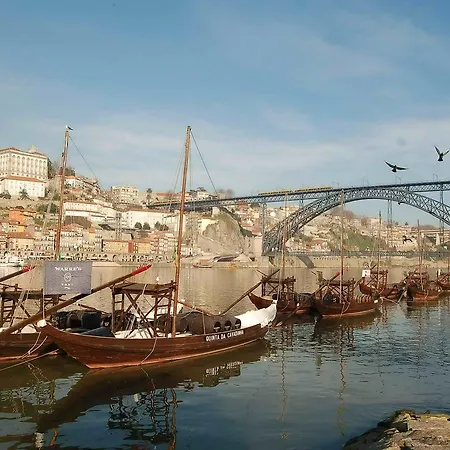 Guest house Suites Deluxe Porto